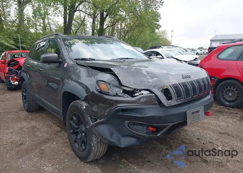 2019 Jeep Cherokee Trailhawk 4X4 from USA, damaged, VIN 1C4PJMBX5KD140733